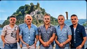 Skupina Nočni Skok na obali